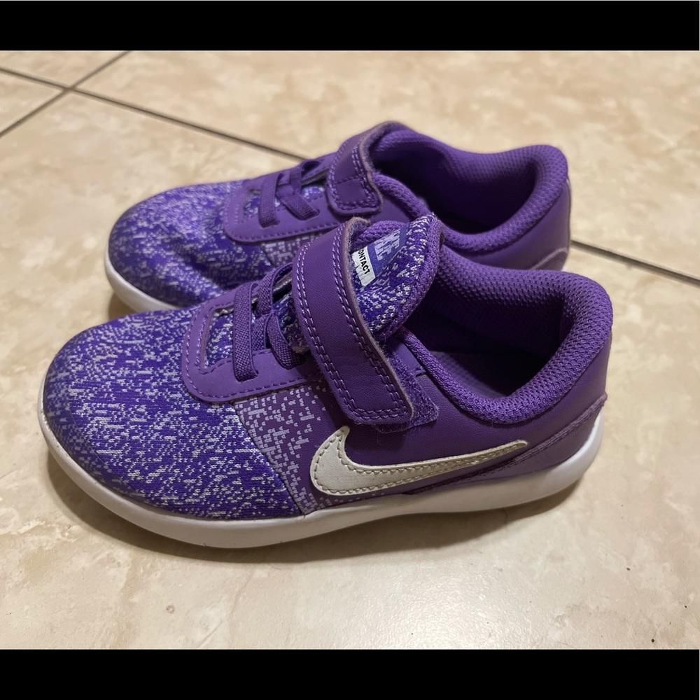 Nike flex contact